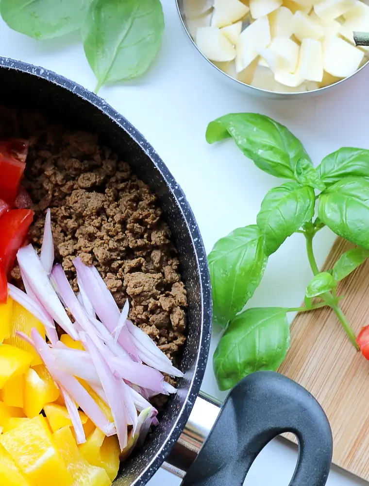 Spicy Thai Peanut Chicken Noodles Spicy Thai Peanut Chicken Noodles