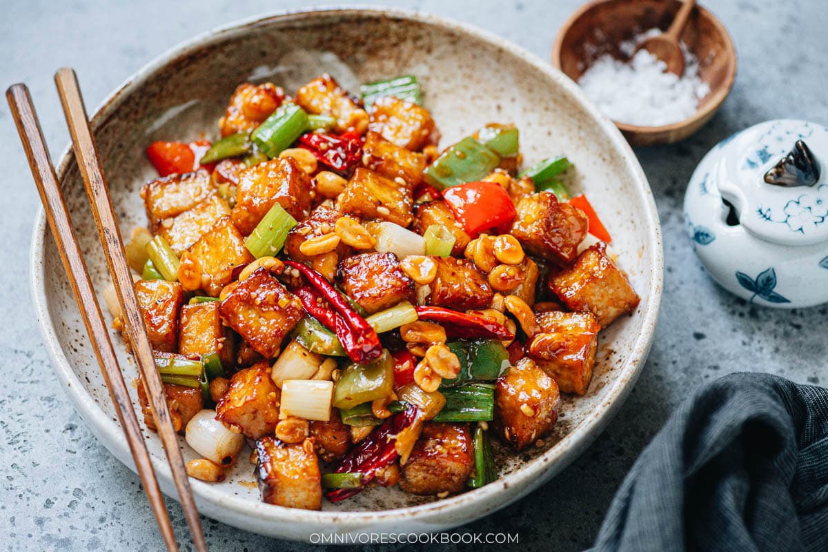 Kung Pao Tofu (宫爆豆腐) – Omnivore’s Cookbook Kung Pao Tofu (宫爆豆腐) – Omnivore’s Cookbook