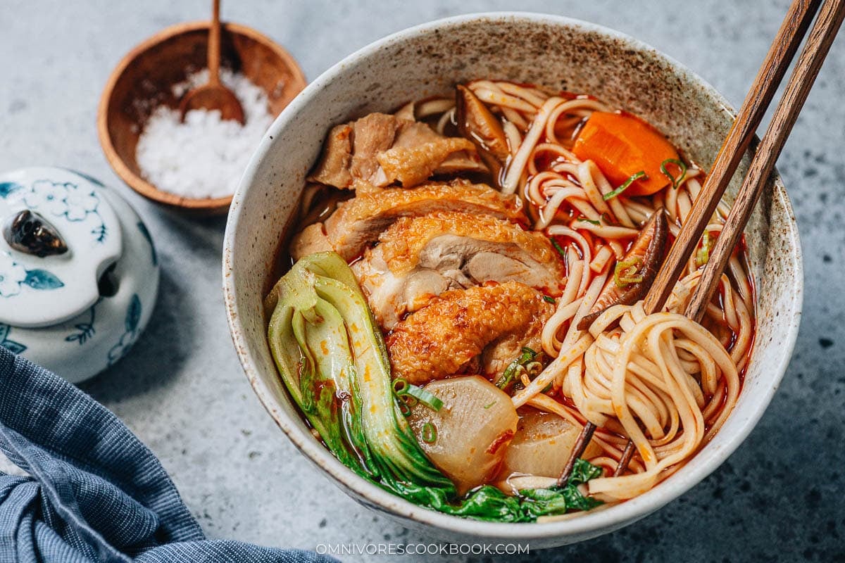 Chinese Spicy Chicken Noodle Soup Chinese Spicy Chicken Noodle Soup