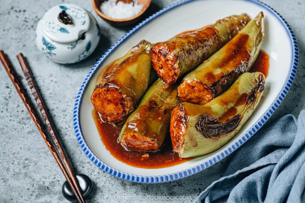 Chinese Stuffed Peppers (青椒酿肉) – Omnivore’s Cookbook Chinese Stuffed Peppers (青椒酿肉) – Omnivore’s Cookbook